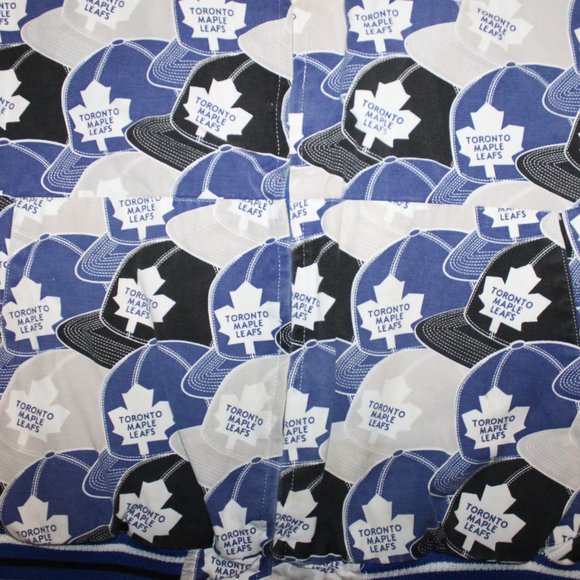 Vintage GIII Toronto Maple Leafs All-Over-Print Thermal Jacket - Picture 2 of 4